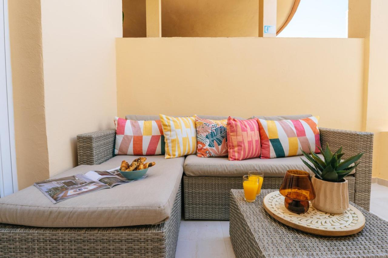 Amazing Renovated Pool View Apt, Aircon, 2 Min To Fanabe Beach 아데제 외부 사진